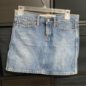 GAP denim mini size 2, high waisted, no stretch